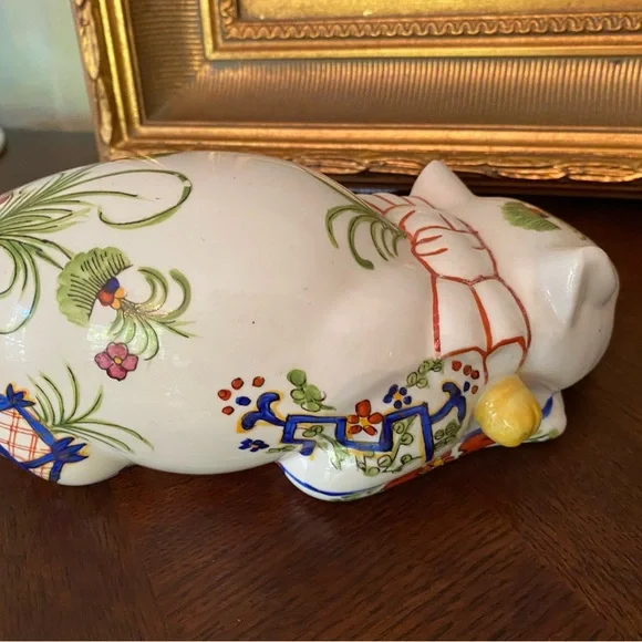 Ceramic Asian Cat Figurine with Floral Design - Picture 3 of 7